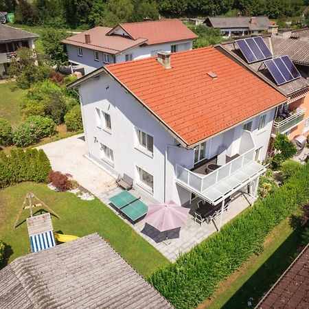 Schoenes Ferienhaus Mit Garten Пёрчах-ам-Вёртерзе Экстерьер фото